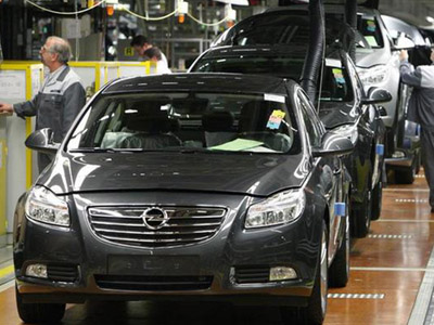 Μειώνει την παραγωγή αυτοκινήτων η Opel